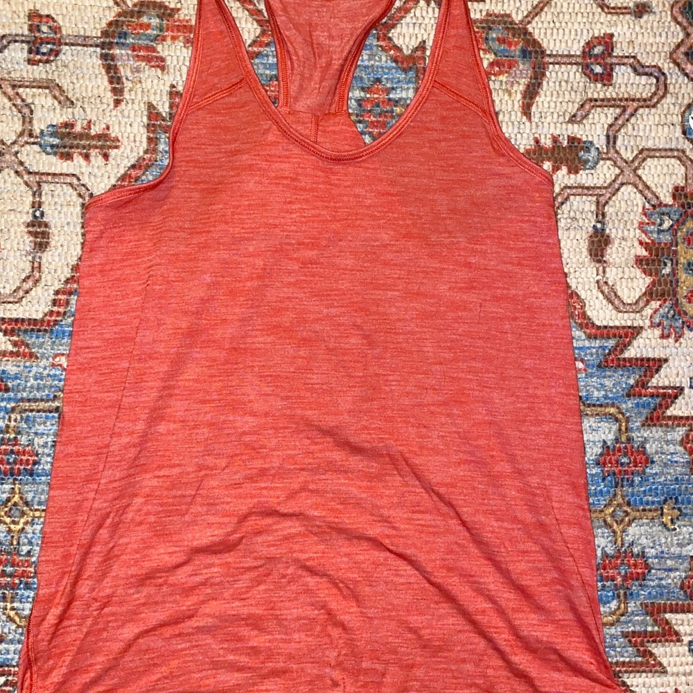 Lululemon tank top